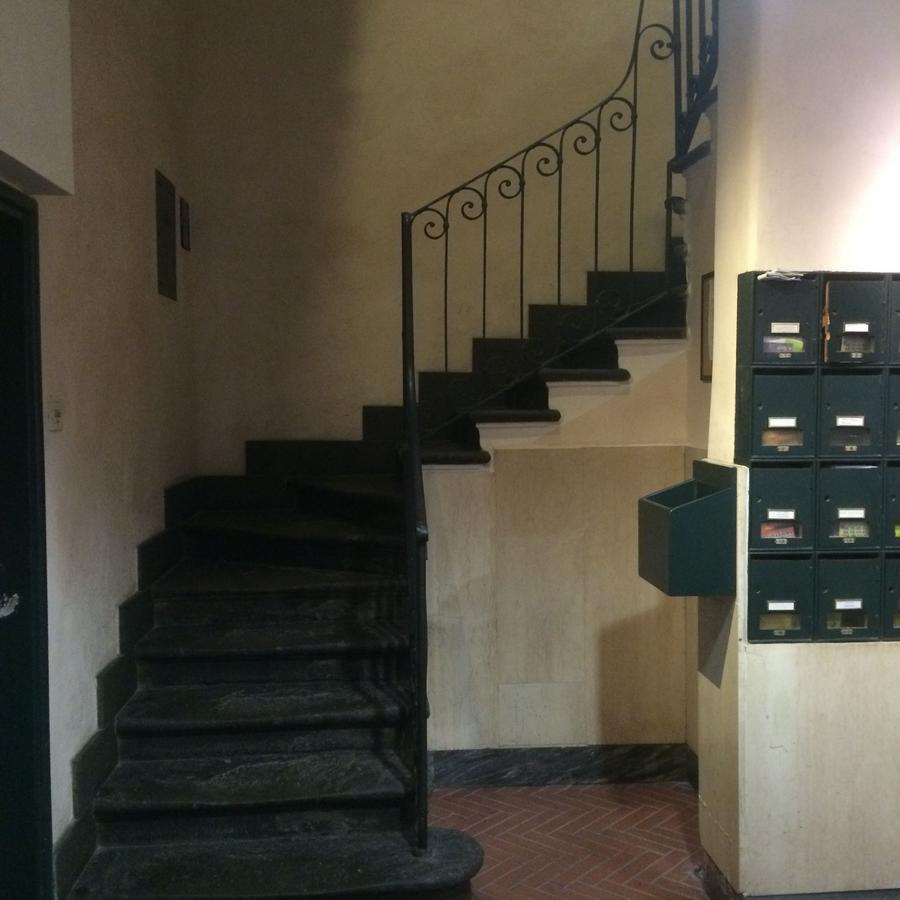 Alloggio Turistico Al Colosseo Bed & Breakfast Rome Exterior photo